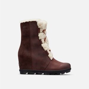 WOMEN'S JOAN OF ARCTIC™ WEDGE II SHEARLING BOOT 7 NWOB